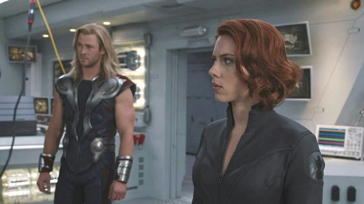 doraemaynat's tweet photo. thor odinson including natasha romanoff on his tattoos, yeah we deserves to see more of their friendship. #ThorLoveAndThunder https://t.co/7ZHt2SjRIu