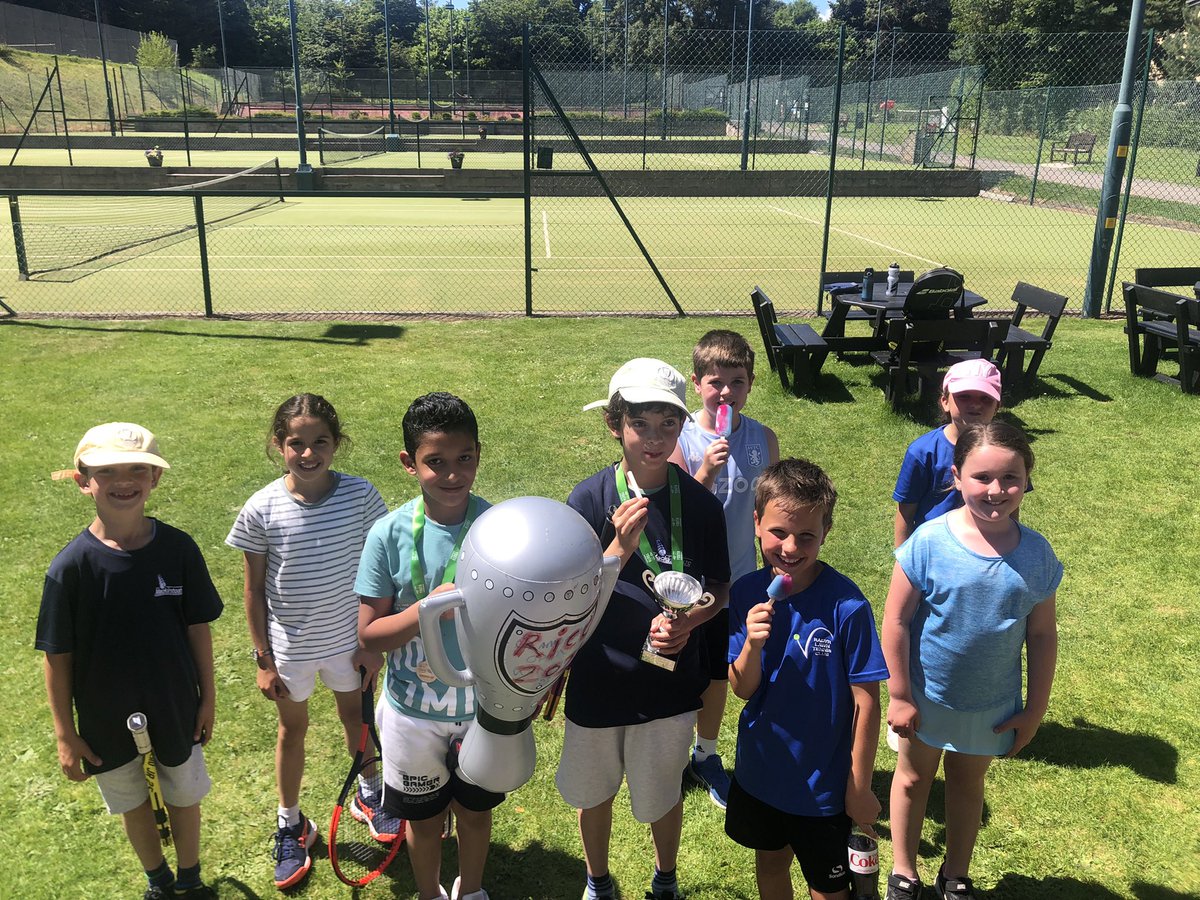 TeamRadyr's tweet photo. A top day hosting 2nd Radyr Invitational club cup with teams @StowParkLTC @penarthwindsor @BridgendTennis @MackintoshLTC 
All players showed great sportsmanship along with their skills in amazing https://t.co/KFaEZvm4Eg were @BridgendTennis in u8s &amp; @MackintoshLTC in u9s 🏴󠁧󠁢󠁷󠁬󠁳󠁿🎾🏆 https://t.co/akm4AUrw6m