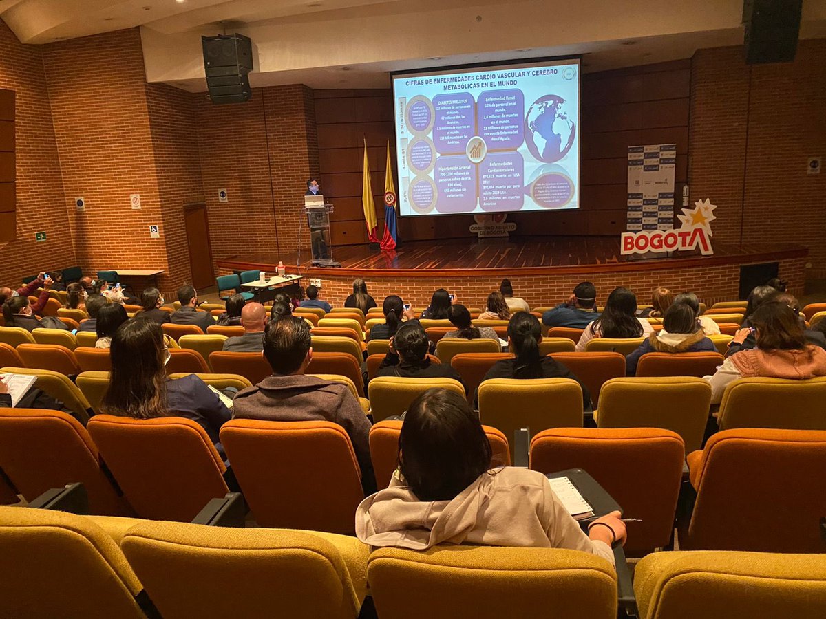 EduardoDuenasM's tweet photo. Gracias a @SectorSalud por la invitación al evento: Conexiones Vitales en la gestión del riesgo. Ponencia: Gestión del riesgo en salud en el entorno de la ruta Cardio Cerebro Vascular Metabólica, Retos y desafíos, Valor en salud. #salud #gestion #riesgos #5meta #innovación https://t.co/Jp2m4Ci3UJ