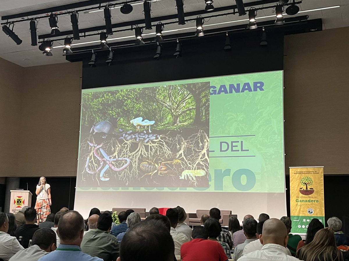 FedericoBoteroj's tweet photo. El bosque debajo de los bosques, el suelo. Una infraestructura ecológica vital, el #CapitalNatural del que dependen los sistemas alimentarios #CapitalismoRegenerativo https://t.co/0xluRoqheh