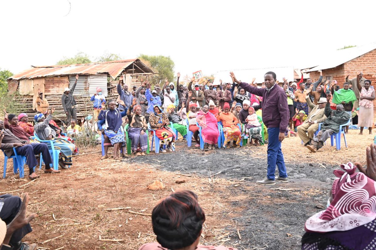 HonKathinzi's tweet photo. The quest for CHANGE in MACHAKOS is unstoppable! I spent the day in 6 various locations in Masinga and interacted with the residents. I first stopped at Ekalakala ward where they had invited me to share their views on development in Machakos county.  #WaitaNaSuluhu https://t.co/Yj0SBC4hE0