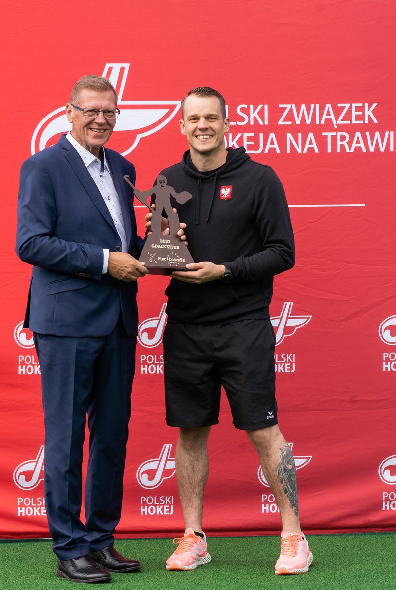 MATEUSZ POPIOŁKOWSKI 🇵🇱

Best Goalkeeper 🥅

#eurohockey5s
<a href="/eurohockeyorg/">EuroHockey</a>