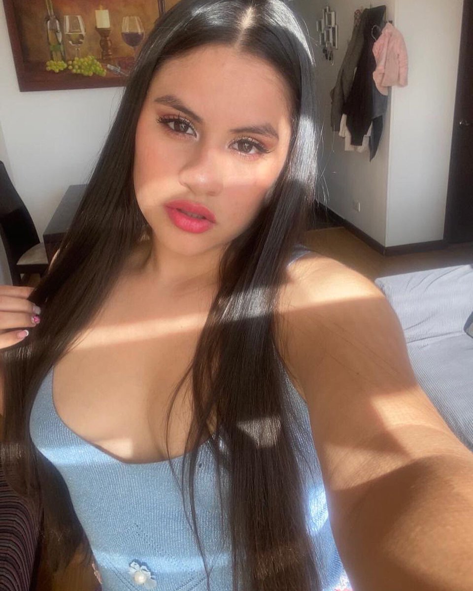 licethmonroy28's tweet photo. 💕🍷🌸hola bb 

#onlifans 
#pokemon 
🟦🥵✅ https://t.co/yehSbE1guv