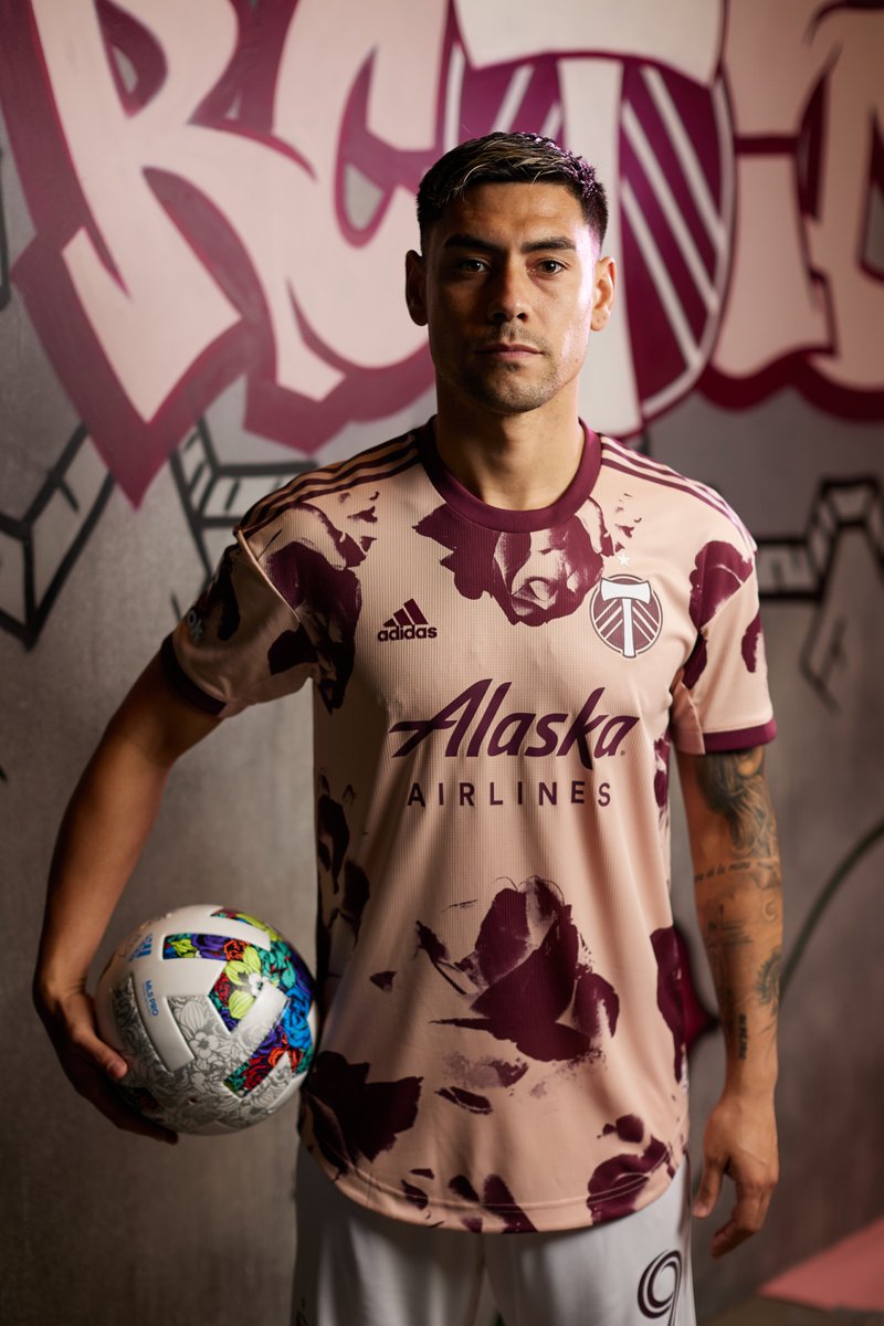 For our heritage.

RT for a chance to win our Heritage Rose Kit courtesy of <a href="/AlaskaAir/">Alaska Airlines</a>.

NoPurNec. 18+. Portland, OR only. Ends 12/31/22. Rules: bit.ly/3RxtILU