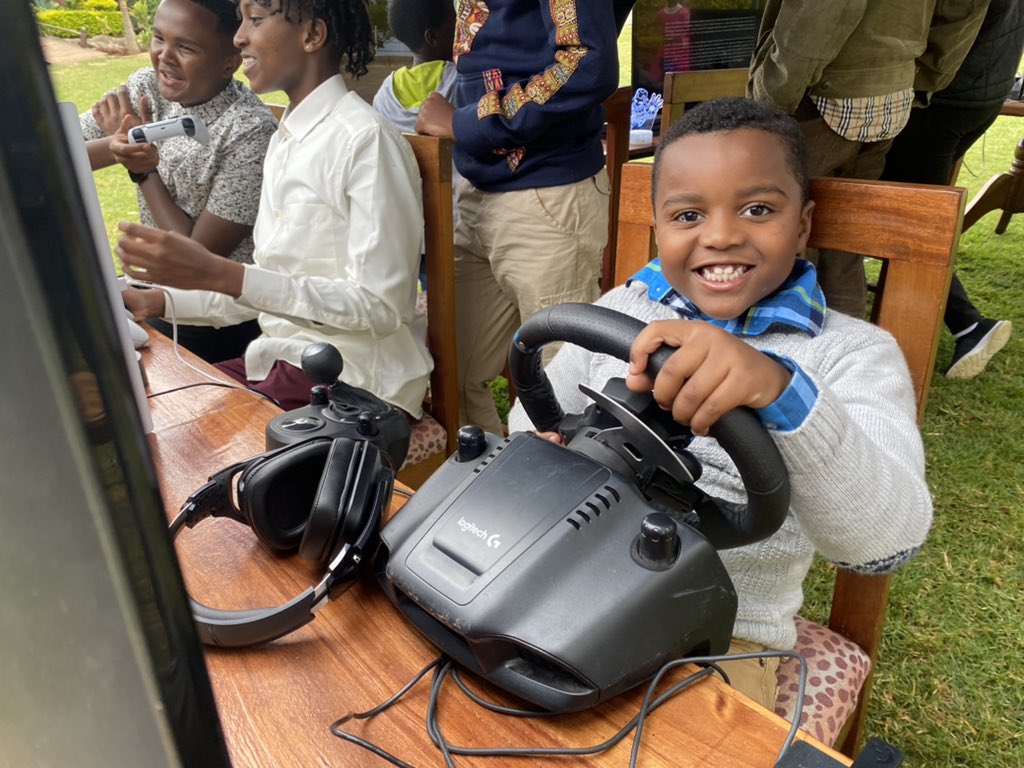 NganyaGames's tweet photo. We are amazing like that🤩Giving Kids the best smiles ever…
.
.
#Nganyagames #nganyagamers #gaming #kenyangamers #rig #tweet100 https://t.co/og1TTQwS1o