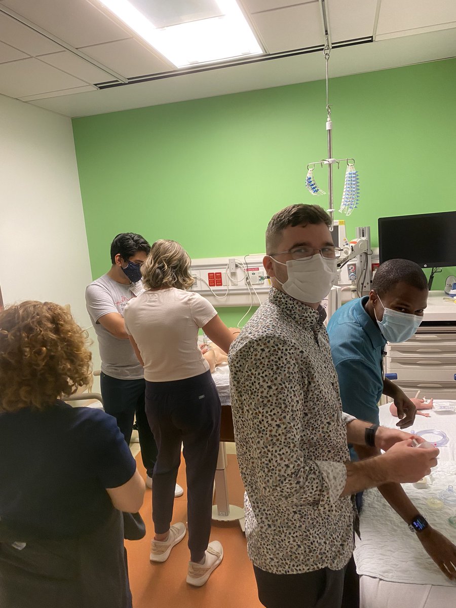 Neonatal fellows from the Midwest, preparing for fellowship #mwneosimbootcamp