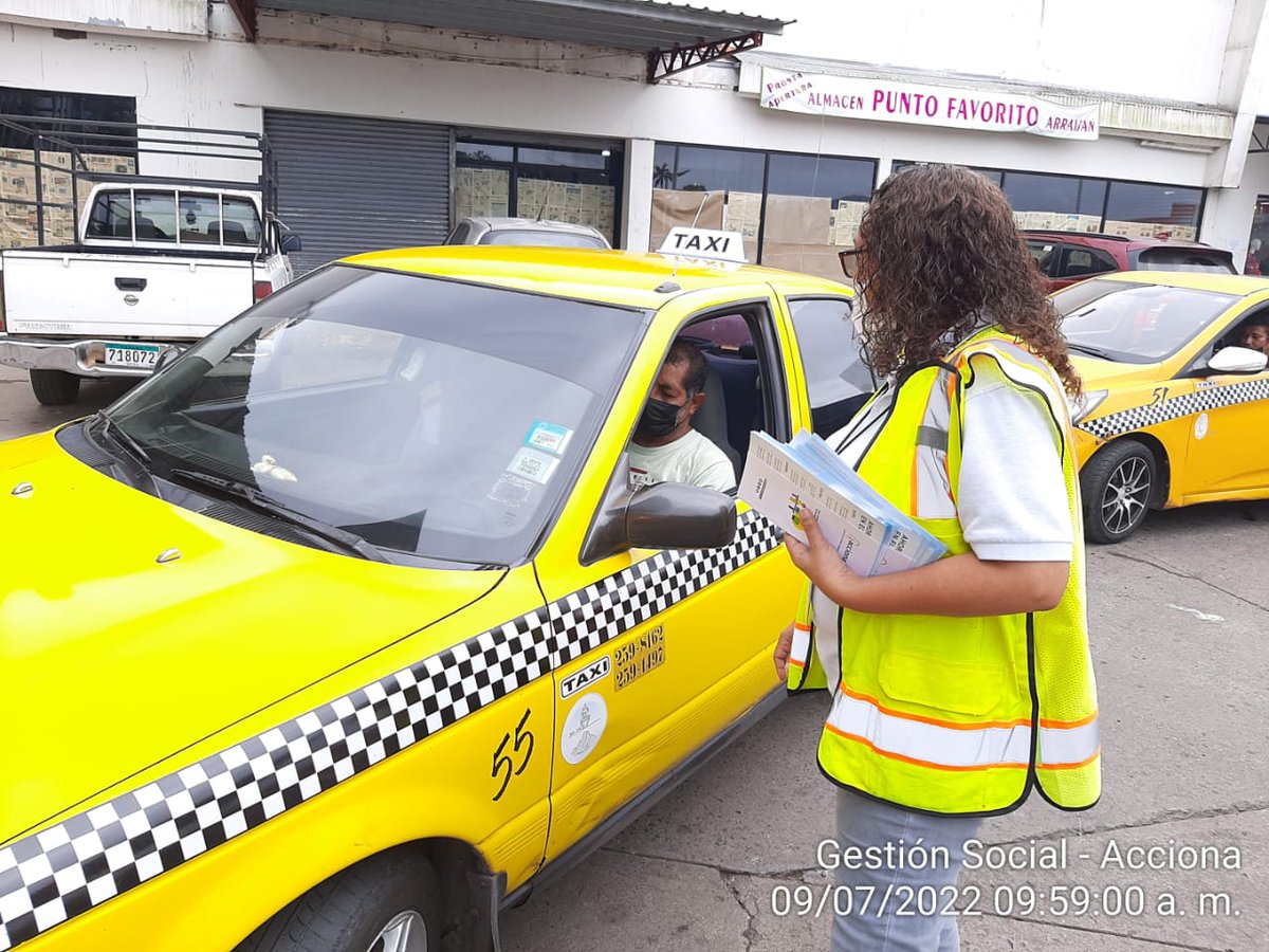 IDAANinforma's tweet photo. #PanamáOeste: El IDAAN a través de la empresa contratista Consorcio ACCIONA Panamá Oeste, informa a la comunidad en general que mantenemos varios equipos en campo divulgando los beneficios del proyecto de construcción de la nueva planta potabilizadora de Arraiján. https://t.co/2wuFkTl7VU