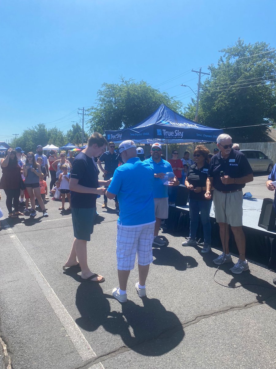TrueSkyCU's tweet photo. First FAA Cookout in the books! Thanks to everyone who came out and congrats to all the raffle prize winners!                        #TrueSkyCU #FAACookout #OKCLife #CreditUnionsCare https://t.co/C32k1m99iw
