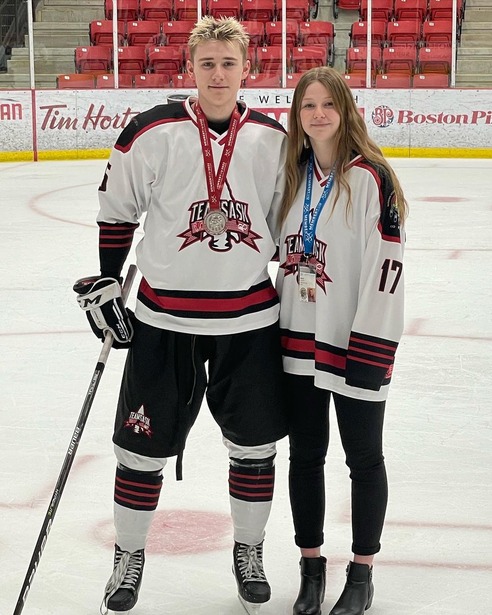 dd_willy's tweet photo. Time is flying by, #rylan05 is heading into gr12 in the fall and #kaylee07 is heading into gr10, they are both working hard on and off the ice, excited for the future for these 2, big dreams #saskhockeyfamily #FirstNations #firstnationshockeykids #U18AAA https://t.co/FabNywZ7y4