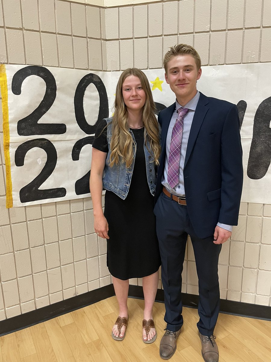 dd_willy's tweet photo. Time is flying by, #rylan05 is heading into gr12 in the fall and #kaylee07 is heading into gr10, they are both working hard on and off the ice, excited for the future for these 2, big dreams #saskhockeyfamily #FirstNations #firstnationshockeykids #U18AAA https://t.co/FabNywZ7y4