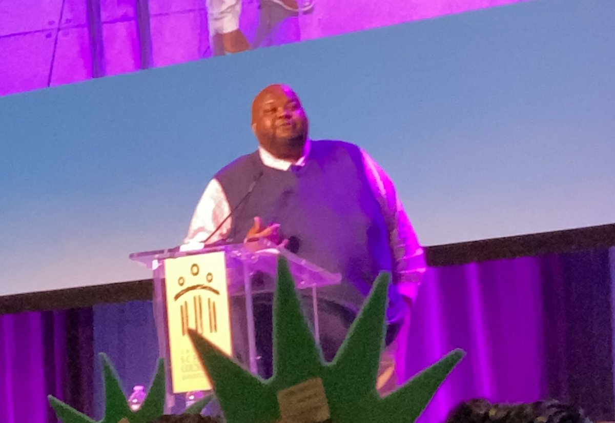 “Each student is different, and a good teacher always gives the students love and what they need, not what is equal.” <a href="/RodRobinsonRVA/">2019 National Teacher of the Year</a> #ASCA22