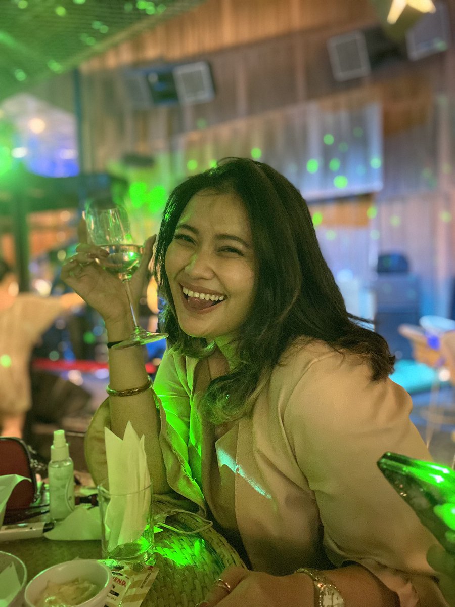 gracetiaramera's tweet photo. Dinikmati sek mumpung  jek selo 😏😏 https://t.co/TIyupnJoQH