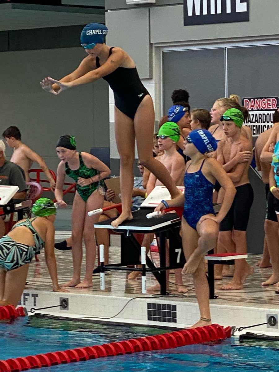MrsCarlino's tweet photo. Congratulations to the @ChapelGlenPool Sharks!!! Thank you to the coaches for the time spent making our baby a 2022 INDIVIDUAL &amp; TEAM Community Swim Conference Champion! 🏆💙🥇🦈 The hard work put in by the whole team was incredible! Way to go! #westside https://t.co/3k2T4oFkgP