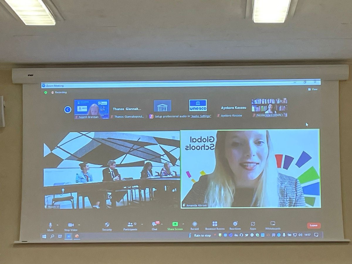 Last week, I spoke at the <a href="/UNESCO/">UNESCO 🏛️ #Education #Sciences #Culture 🇺🇳</a> Pre-Summit to the TES about <a href="/SDGsInSchools/">Global Schools Program</a> 📚📝 We co-organized the event with <a href="/SDG_Academy/">The SDG Academy</a> on Digital Learning. Other speakers were Prof Sachs and the Minister of Ed from #Ireland and #Greece !unesco.org/en/articles/tr…