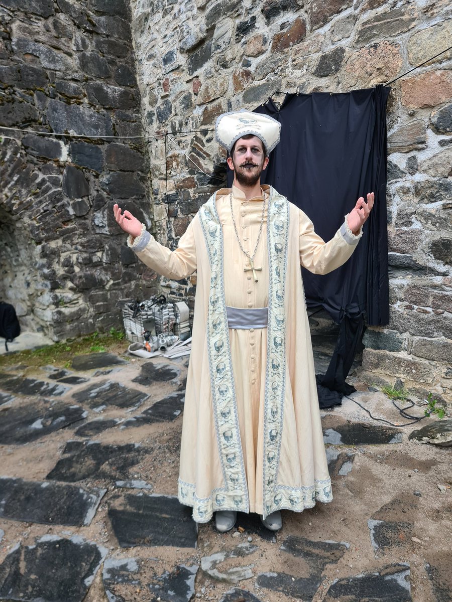 Interval photo in Tosca #3 <a href="/operafestivalfi/">Savonlinnan Oopperajuhlat</a>. Once again I have been type cadt as a priest. At least this time as the Cardinal, so step up?