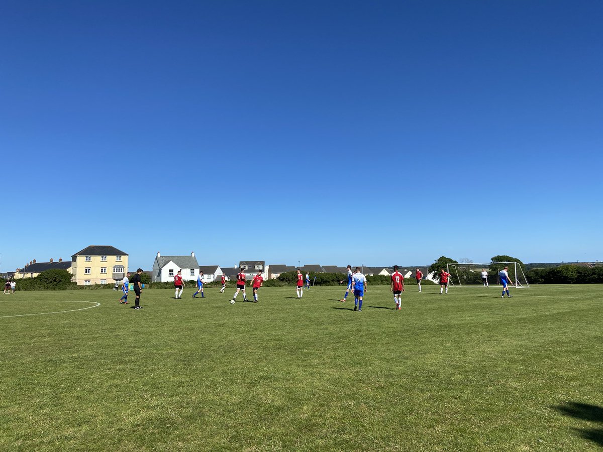 BredonAFC's tweet image. Huge thanks to @Helston2nds for their phenomenal hospitality today too