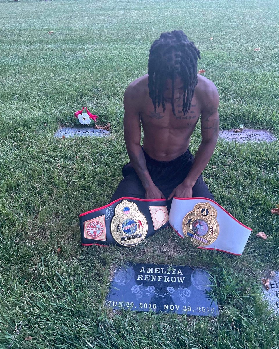 NeasRenfrow's tweet photo. Yall Who I Do It For💯 Cant Stop Wont Stop Until Im Under, Forever W/ Me On This Road Iant Alone 🤞🏽#LongLiveMyAngel👼  #LongLiveMyBrotha 💰 https://t.co/3L7dSHnsWO