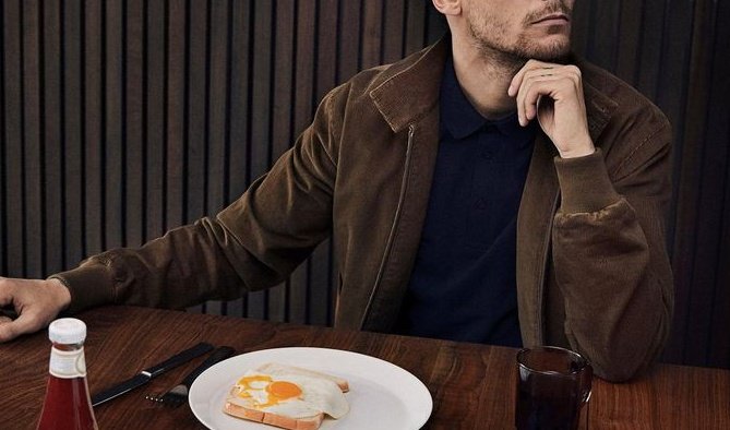 hbltaus's tweet photo. Au Larry | Sweet boy

dónde hrry decide vengarse de su ex novio por serle infiel, buscando el punto más débil de el y que mejor metiéndose con el padre.

dónde loui empieza a tener la contaste visita del ex novio de su hijo en su oficina y empezar a sentir cierto deseo por el https://t.co/FerEdLvEJN