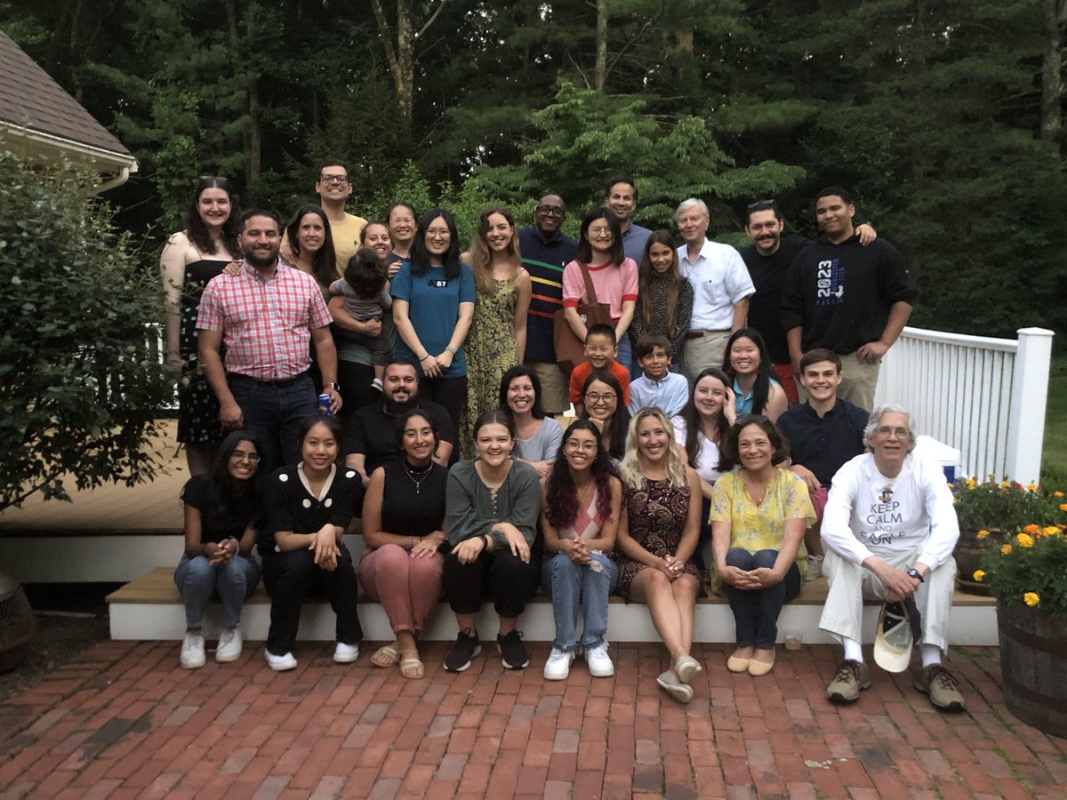 CorveraLab's tweet image. Great day for summer bbq with awesome high school interns! Kudos to Rachel Ziegler and Sabine Pallat for organizing a great pilot program!!@RachZ28 @sabine