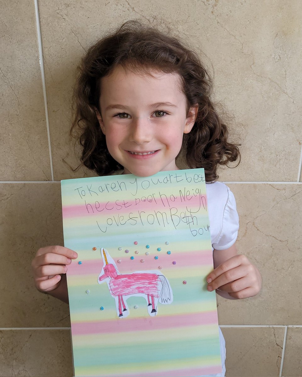 Beth did a random act of kindness yesterday, and made a picture for our neighbour, she wrote 'To Karen, you are the best next door neighbour love from Beth x' our neighbour loves it. @WCommonPS @WCPSc2028