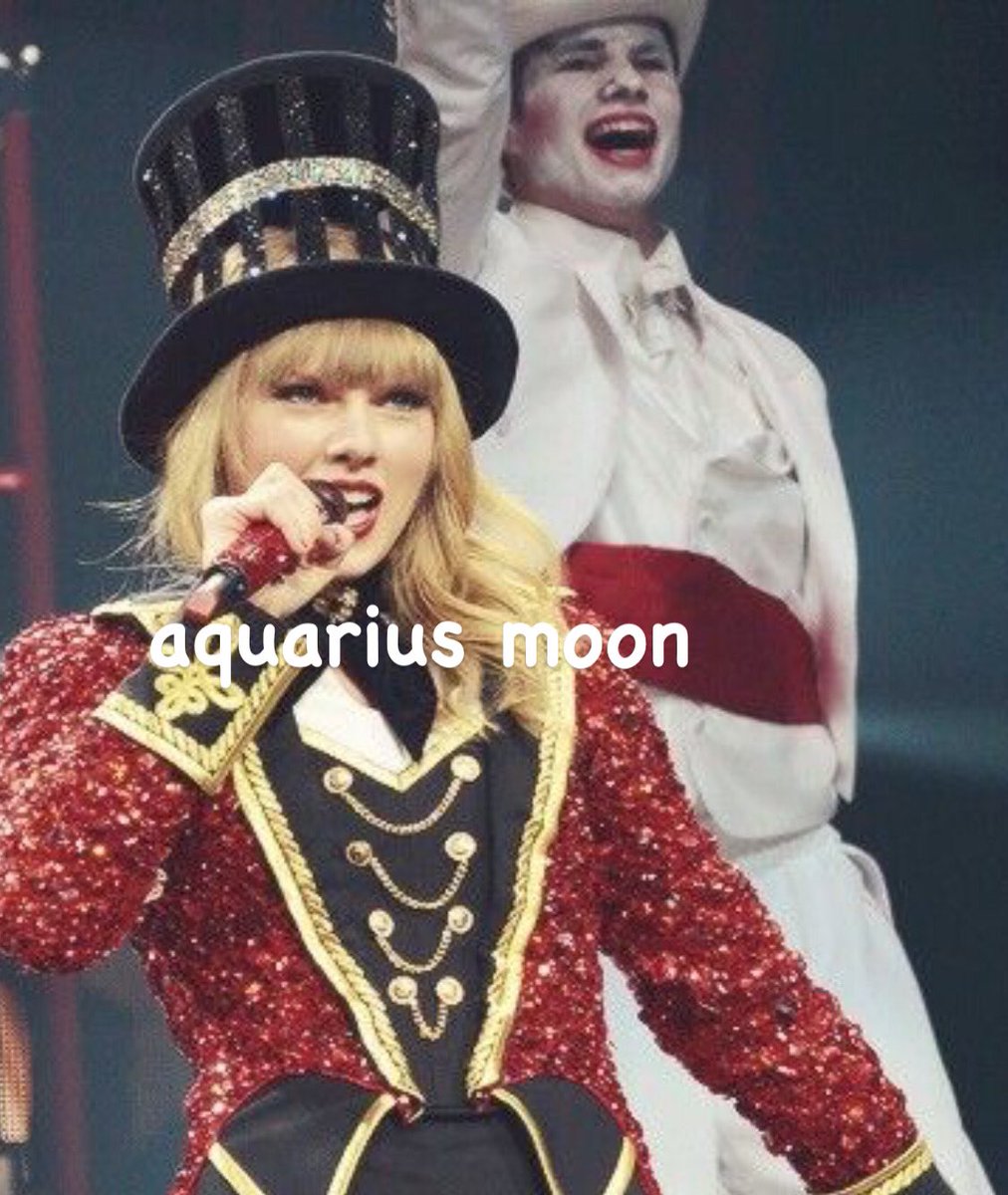 hourly taylor tweet media