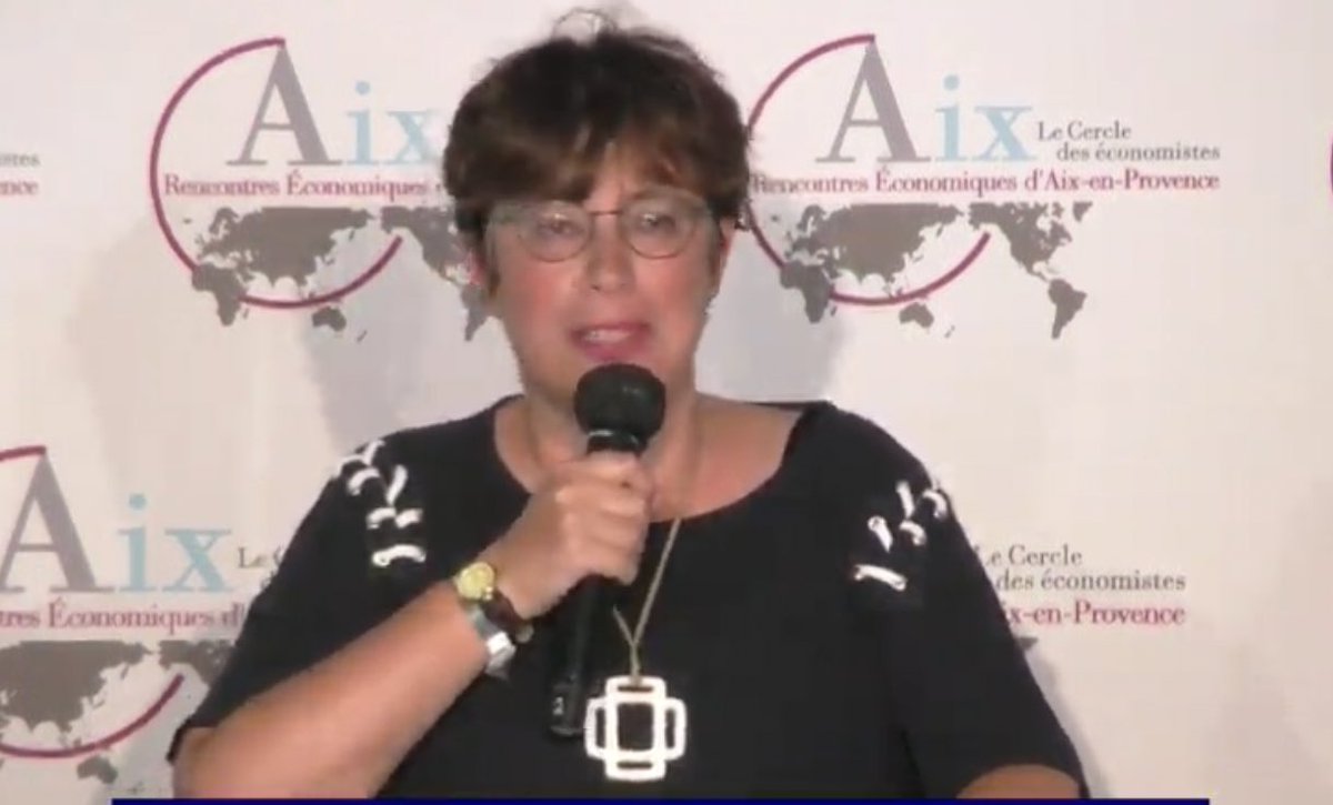 Aux #REAix2022 <a href="/M_Laigneau/">Marianne Laigneau</a> souligne les importants besoins d’investissements dans les reseaux de distribution.

400 milliards d’€ en 🇪🇺 d’ici 2035 selon <a href="/EDSO_eu/">E.DSO</a> et <a href="/Eurelectric/">Eurelectric</a>.
⚡️61 milliards d’€ pour <a href="/enedis/">Enedis</a>, afin de  concrétiser la #TransitionEcologique.