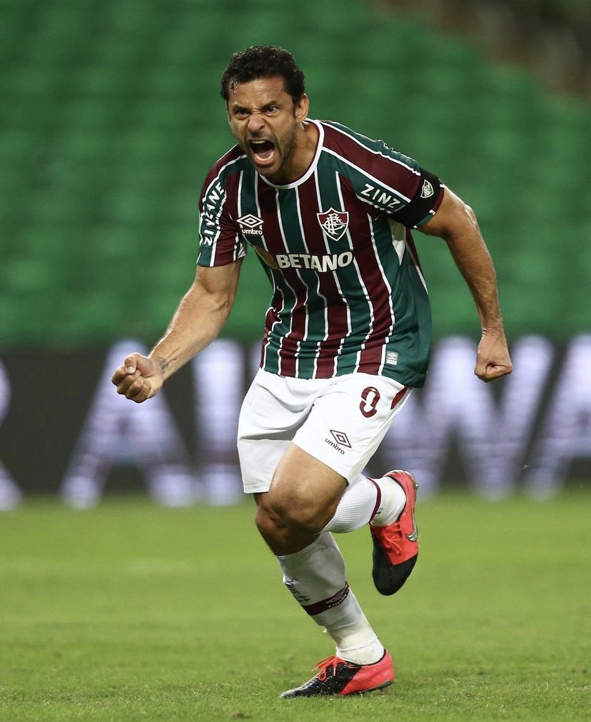 Fred (38 anos) com a camisa do Fluminense:

⚔️ 381 jogos (356 titular)
⚽️ 199 gols (!)
🅰️ 43 assistências
⏰ 123 mins p/ participar de gol (!)
🎯 6 artilharias (!)

🏆🏆 Campeonatos Brasileiros
🏆🏆 Campeonatos Cariocas
🏆 Primeira Liga

#Etern9 👏