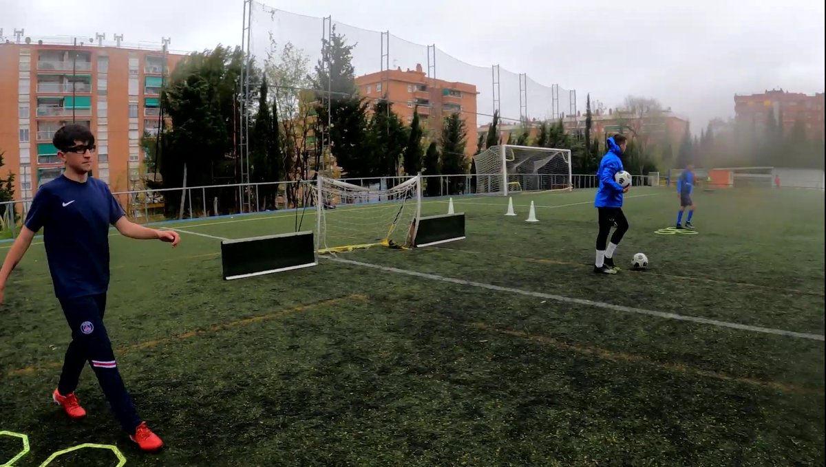 FootballFAMA tweet media