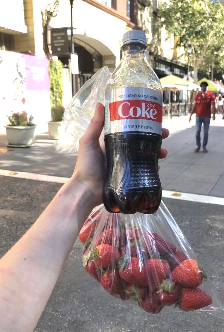 diorexical's tweet photo. good anorexic grocery items🪡⊹˚.⋆ https://t.co/kxh3MHXlMz