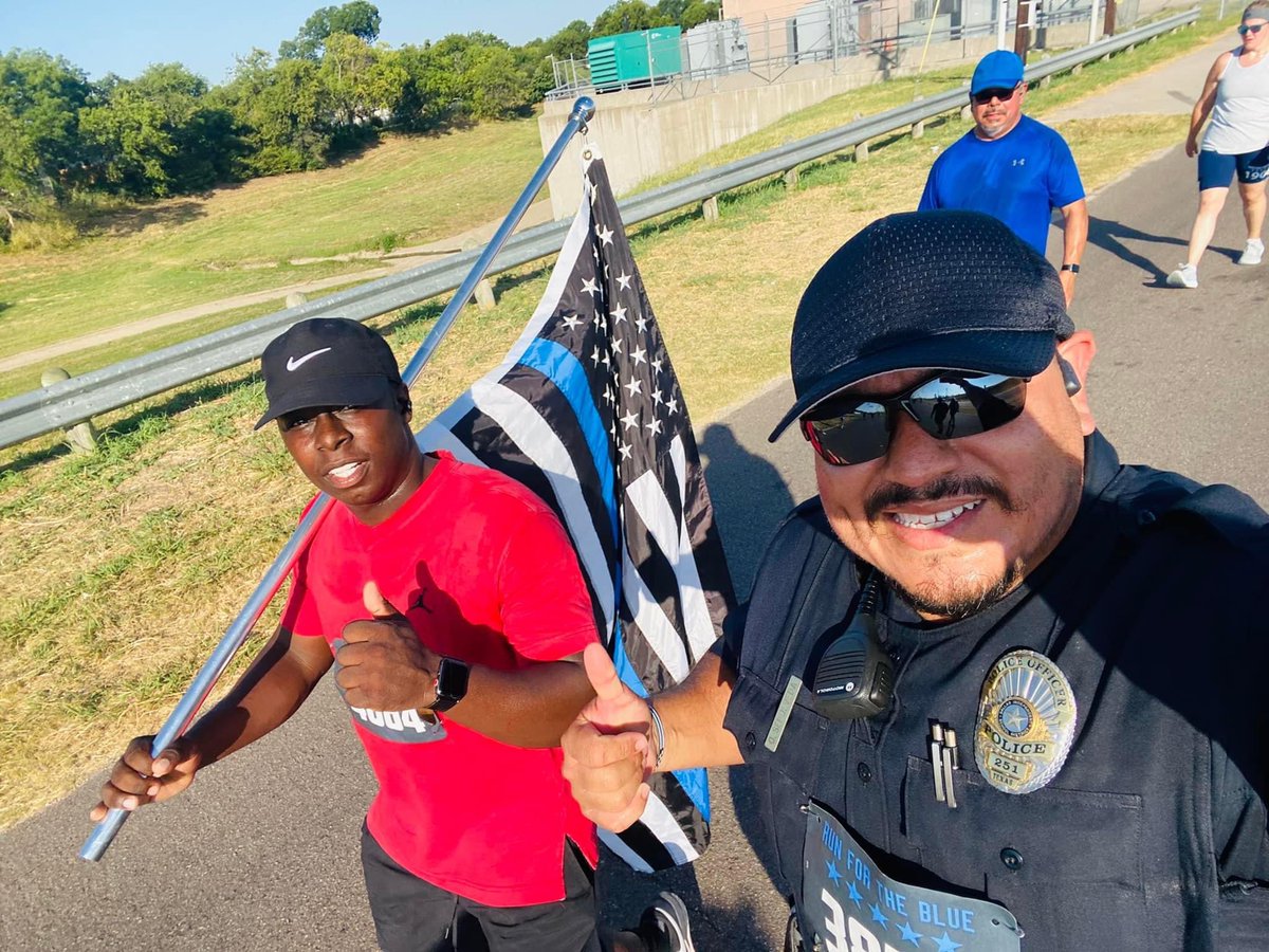 DISDPD_LTJC's tweet photo. Officer Vick and Sepulveda Officer are representing @disdpolice. Sepulveda has run in full uniform at every #runfortheblue #NLLEO #NeverForget https://t.co/wEeG0GQvTr