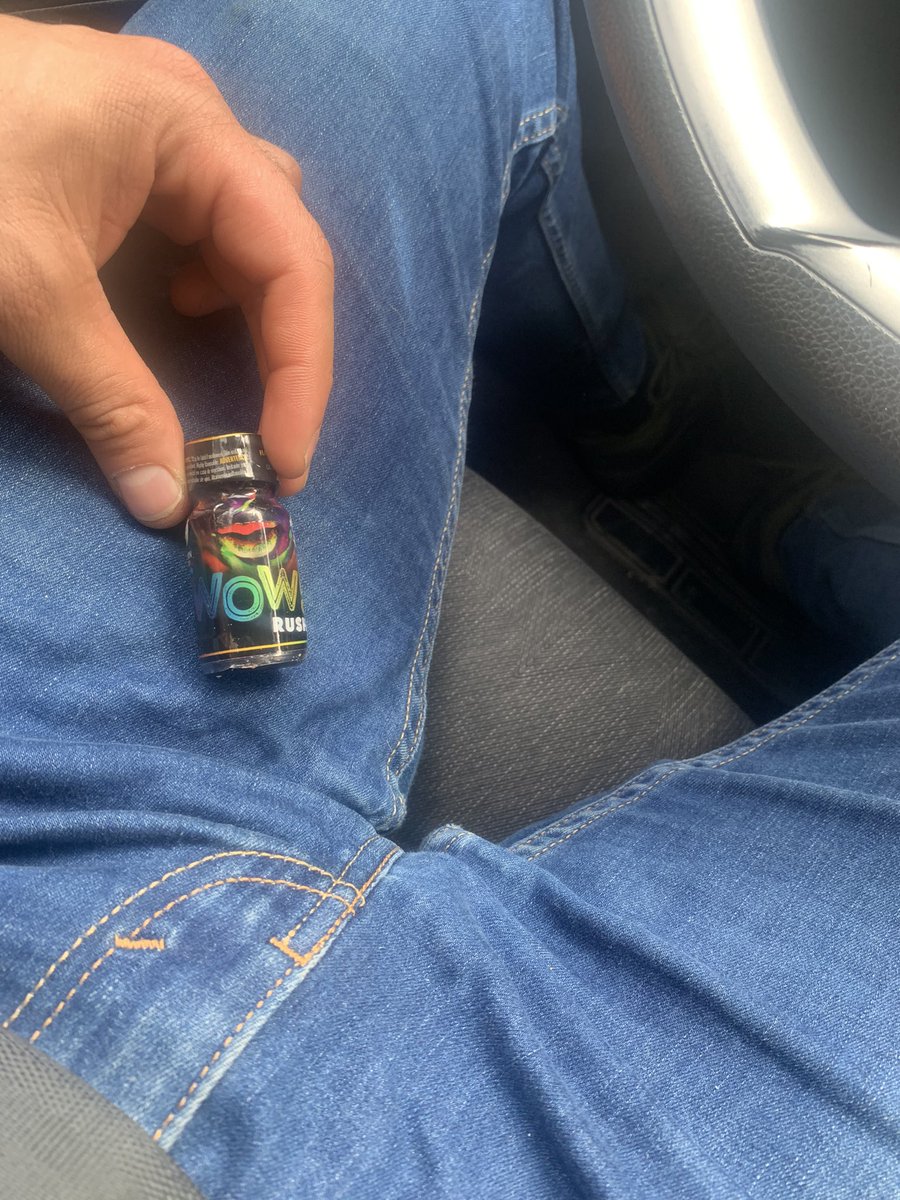 javsexbta's tweet photo. Quieres usarlo??? #poppergay #ventapopper #popper #bogota pregunté! https://t.co/Bmu1jRXjrK