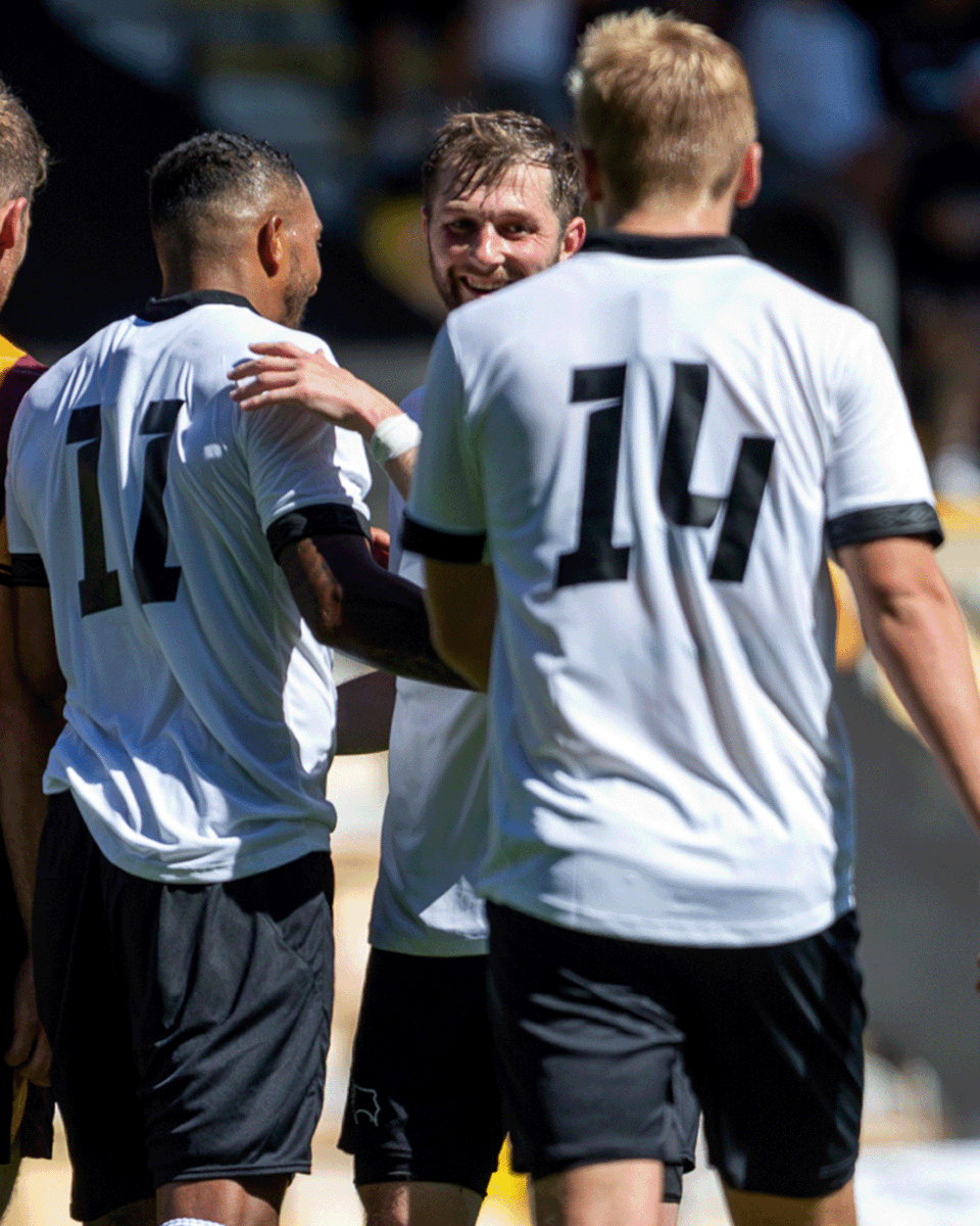 dcfcofficial's tweet photo. Hopefully the first of 𝘮𝘢𝘯𝘺 for Tom Barkhuizen yesterday! 🙏

#DCFC https://t.co/Jnbi536ROL