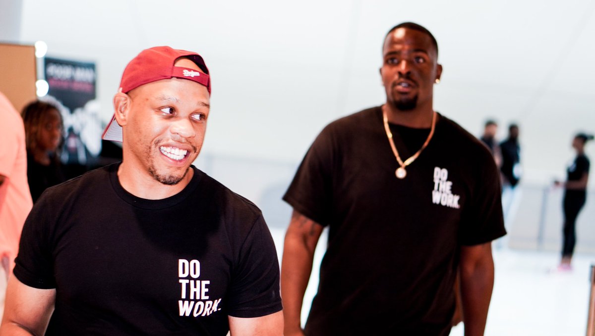 uhvawntay's tweet photo. Ya come out and Support my brothers @Hail_Zel @JimmyJenkins22! #PoorManRichSoul the play is happening tonight and all weekend at Duke Ellington! Here’s some shots from opening night last night!

I printed the shirts and took the VIP Red Carpet photos 💪🏽💪🏽 Play is amazing! https://t.co/AH2uN9nu5h