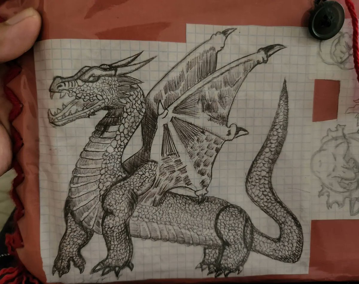 Minchfox63's tweet photo. I found a drawing of a dragon that I did when I was in high school, now I wanted to do it better in digital and this is the result I really loved it ✨️🐉

#dragons #drawing #draws #dragonart #digitalart #digitalillustration https://t.co/Lgxb6pOIXf