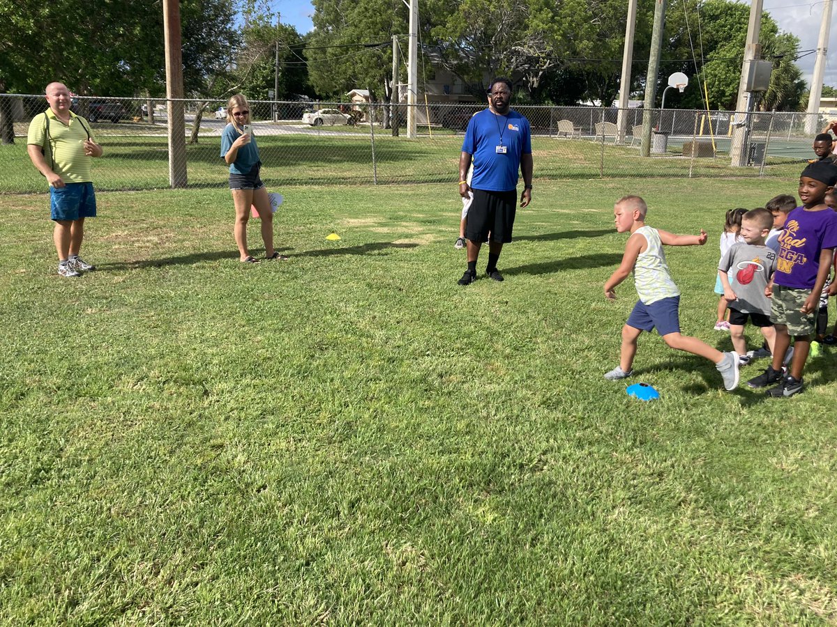boyntonbeachrec's tweet photo. A huge thank you to everyone who came out to Pence Park for this morning's Youth Olympics. A great time was had by all! A special thank you to Kona Ice of Boynton Beach and the Boynton Beach Fire Dept. for their support of today's event!
#WeMakeLifeFun
#CommunityEvent
#PencePark https://t.co/WimykBJRbb