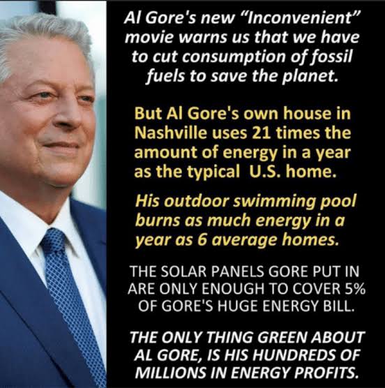 NKathy5821's tweet photo. @MichaelDLonzo @michell48971532 @mrj880 Right because the tweet makes so much sense ! https://t.co/ADQySZnjz6