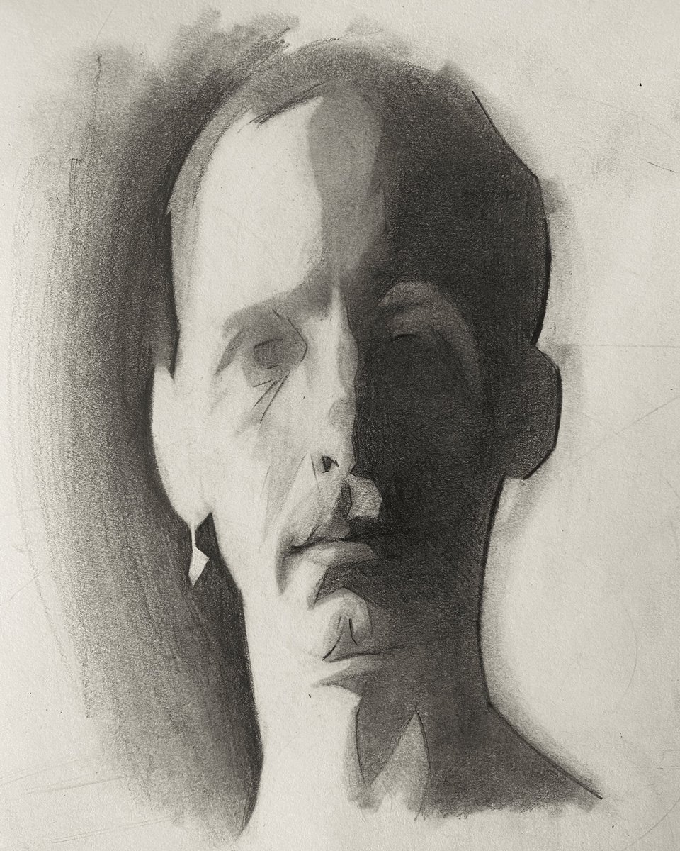 DanDawsonArt's tweet photo. Portrait Of Ignas
Charcoal and Pencil on Paper 

#portrait #paint #painter #artistsontwitter #artist #oilpaint #oilpainting #oilportrait https://t.co/wkwkxJwMF4