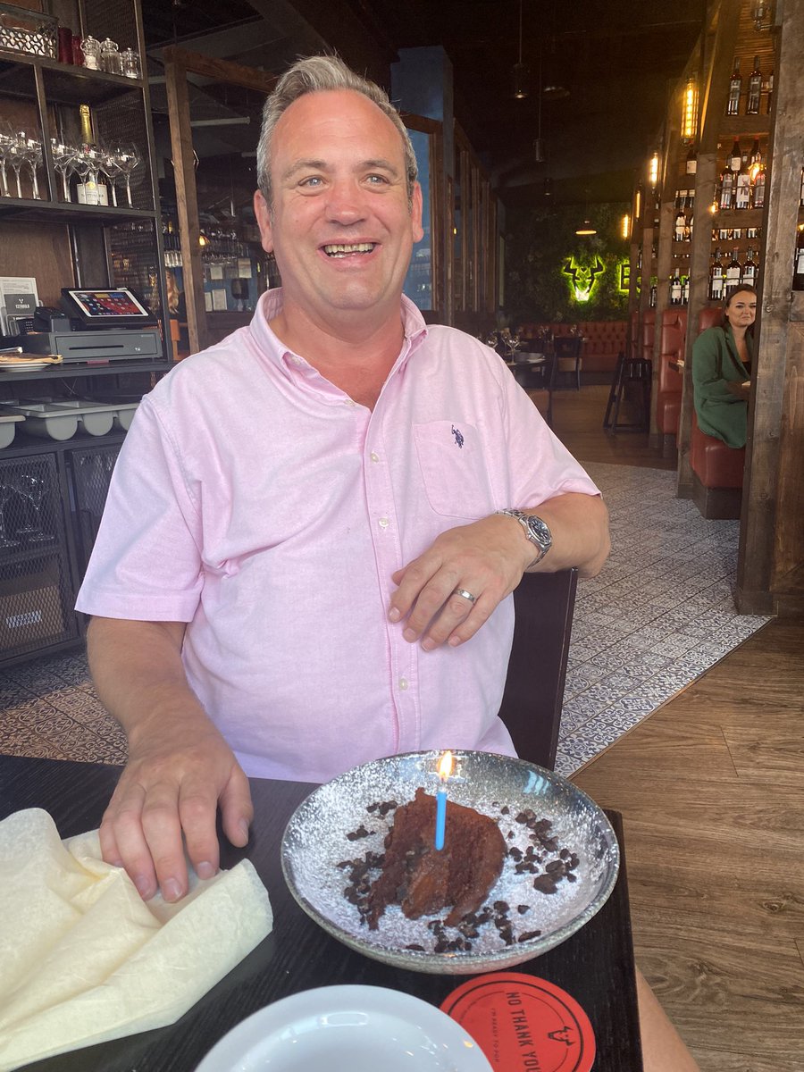 tabitha2803's tweet photo. @_Estabulo_ great day to@celebrate a birthday at the restaurant. Fabulous food! https://t.co/UrKg8hxZCs