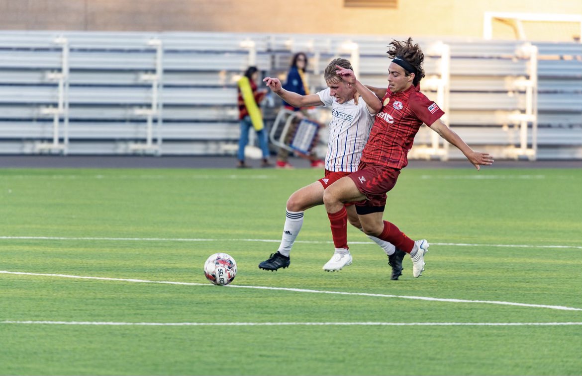 LaneUnitedFC's tweet photo. Nothing beats a sunny game day at Civic Park! ☀️ 💪 The Reds will hit the road tomorrow for another match against @pdxfootballclub! Photos by Barbara Minkler. https://t.co/QWEAl5DgjV