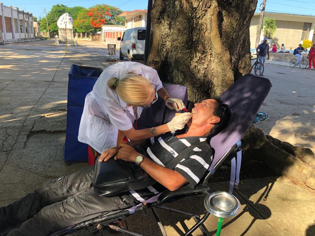 MarlenCabreraC2's tweet photo. Se realiza festival de salud en el parque de la libertad de Colón con realización de pesquisa de cancer bucal, cancer de prostata, venta de MNT, pesquisa de HTA,DM prevención de Arbovirosis.
#ColonEnVictoria 
#ColonPorLaSalud 
@WongCorrales https://t.co/lXnsTL0Nb0