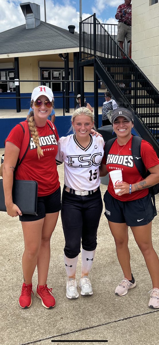 KayleeReed1515's tweet photo. Great start today for ESC 16u Hurley 8-4 win. Thank you @RhodesSoftball @nemccsoftball @COACHJODY13 for coming to watch! https://t.co/BH1HxZE98O