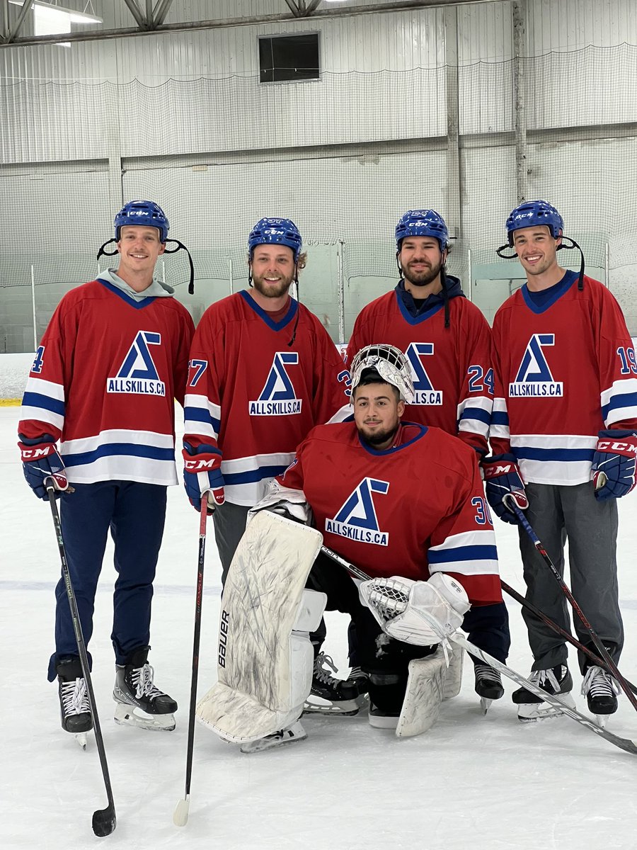AllSkillsca's tweet photo. The Dream Team

#AllSkills https://t.co/nuEStYZztw
