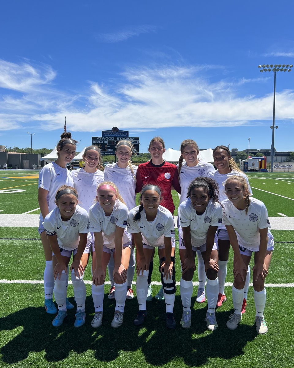 <a href="/USLWLeague/">USL W League</a> 1' We're underway for our final <a href="/USLWLeague/">USL W League</a> match of the season!

This afternoon's starting lineup features NINE members of our #RacingLou Academy. 👏

Follow along for updates!

📺 bit.ly/3OTzmWY