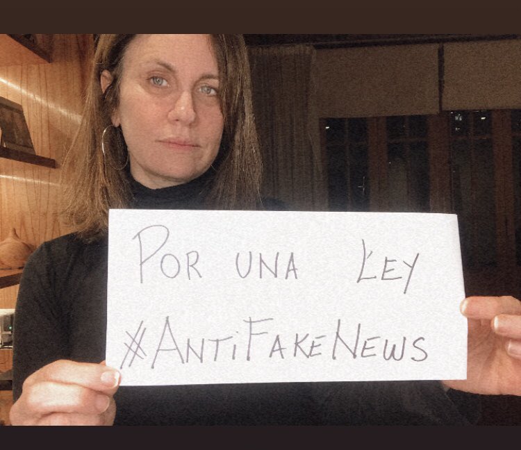 NancyDupla5's tweet image. Por una Ley #AntiFakeNews