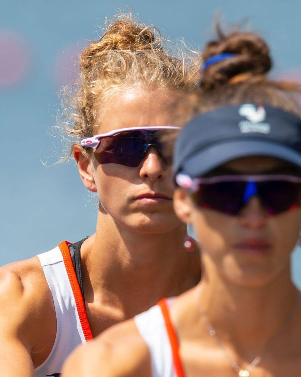 ▪️Coupe du Monde III, Lucerne 🇨🇭▪️

Qualifiées en Finale A demain 🤩
10h31 🕝

Allumez vos tv 📺 ❗
Rdv en direct sur <a href="/lachainelequipe/">la chaine L'Équipe</a> , Canal 21 de la TNT 👀 installez vous tranquillou dans le canap' et envoyez nous toute votre force 🗣️💪

📸 @frankleloire
#aviron #rowing