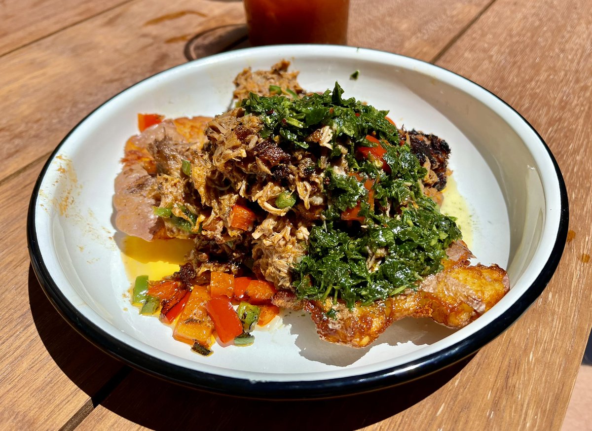 urbanetics_'s tweet image. Big fan of Pioneer - one of CLE’s newest restaurants in @IntroCLE. Love the whole camping theme along with the unique dishes. The brunch was delicious, and I can’t wait to go back for dinner sometime! 🪵🔥 Great spot @dwhalen5 👏🏻