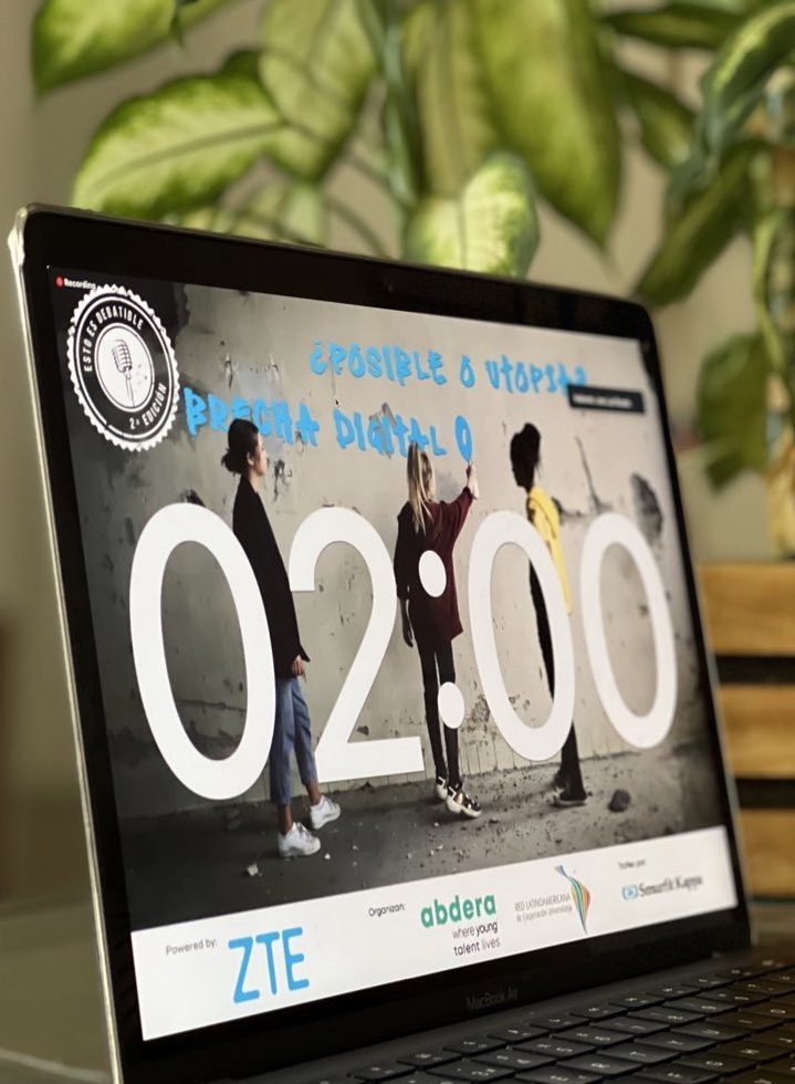 LEDU_debate's tweet photo. Hoy ha comenzado la fase de clasificación de #ESTOESDEBATIBLE.
Muchísima suerte a todos los participantes🍀
¡Esto no ha hecho más que empezar! 👊🏼
@ZTE_es @RedLCU @smurfitkappa https://t.co/Fr0Q1veli4
