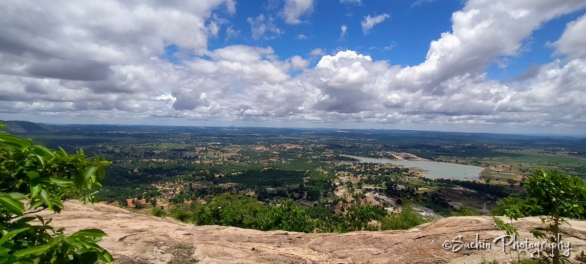 sachinkujur666's tweet photo. What can we say about this place except that It is a Fantastic Location?
#Deshdekha #Madheshwar
#Mountains #NaturePhotography
@GoChhattisgarh
@JashpurDist
@ritesh_ias
@incredibleindia
@Nature https://t.co/Ljg2EOF2me