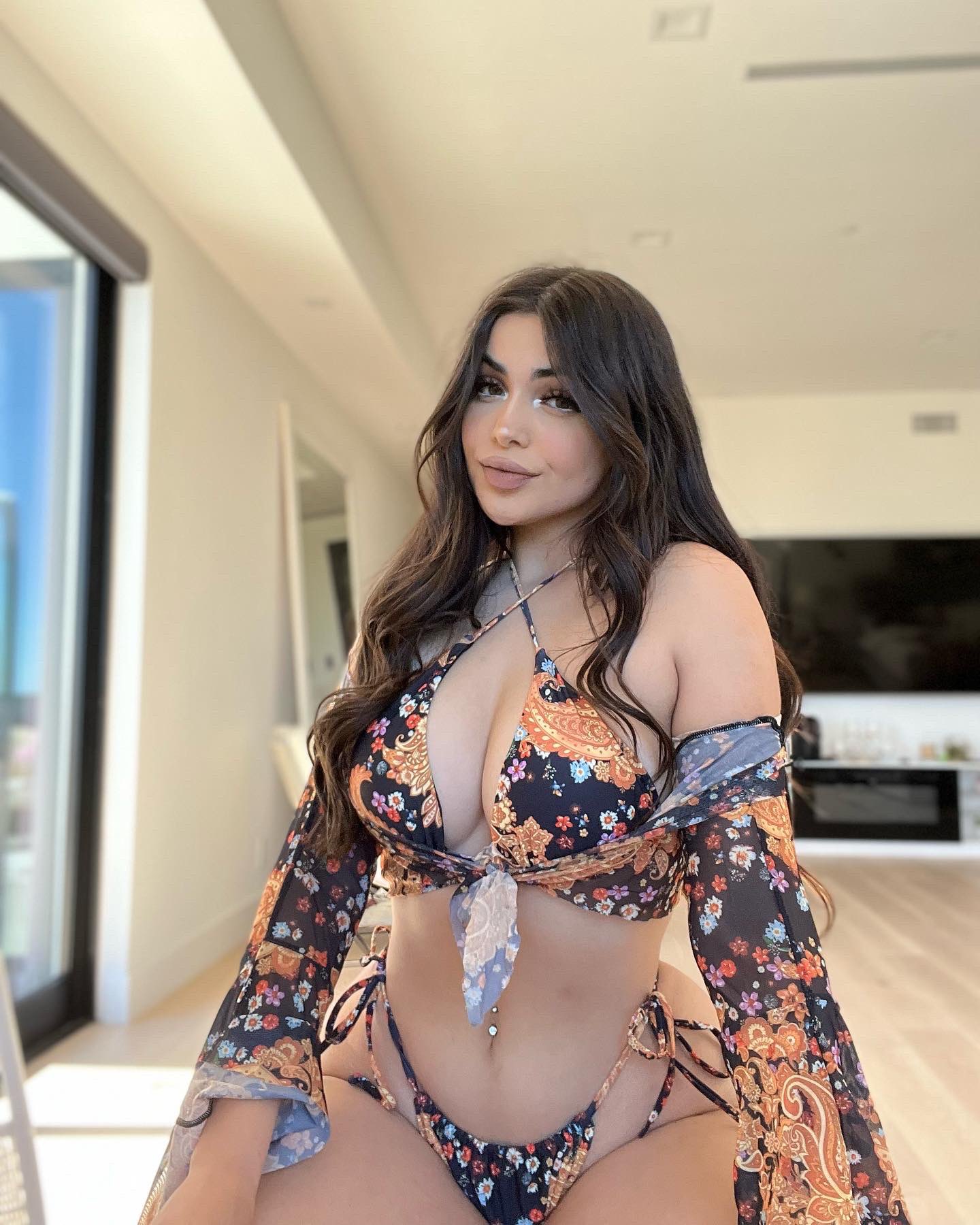 Stay Connected With Alina Rose9 Via Telegram - pq54bq1