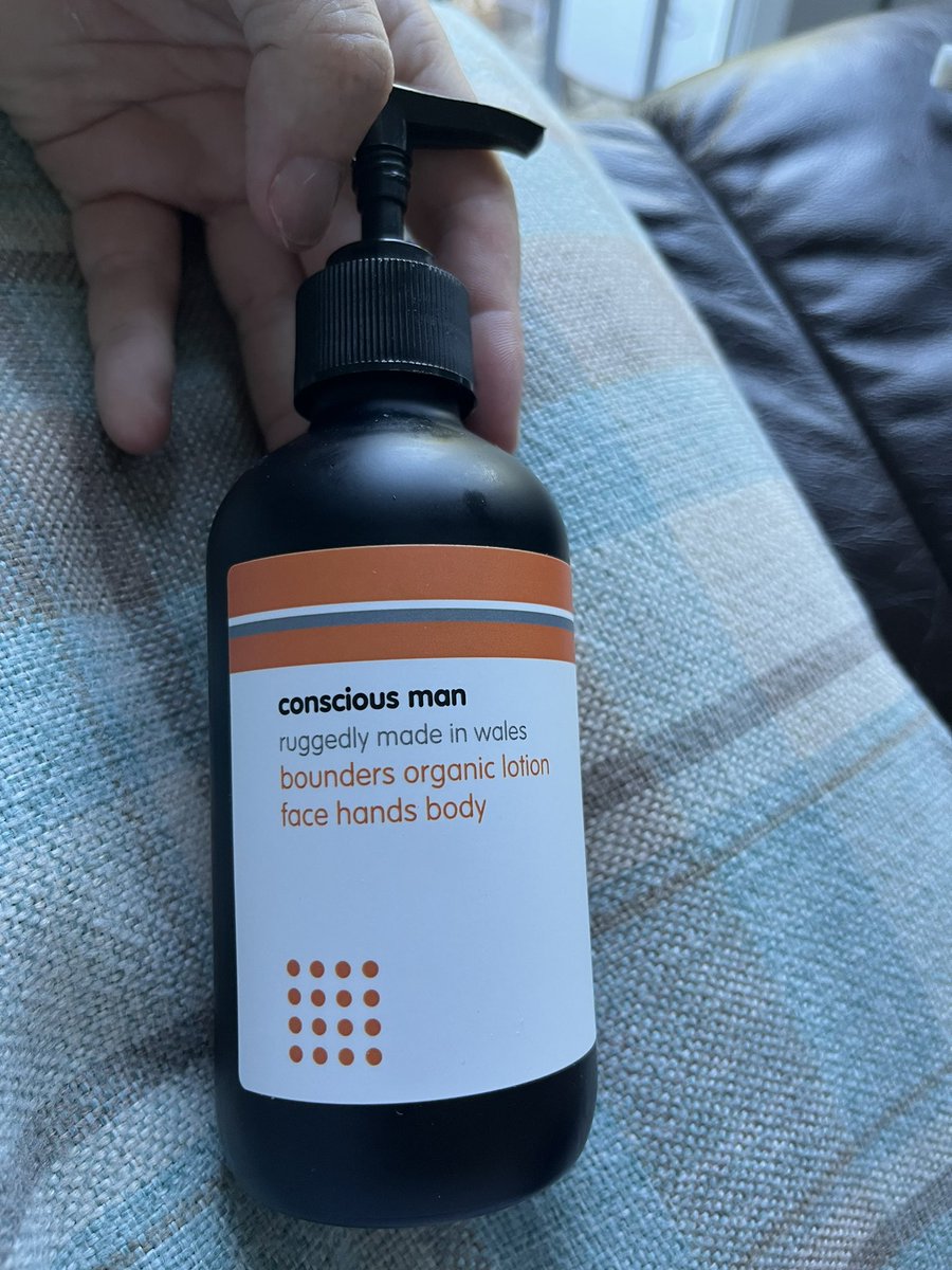 This stuff is amazing, and the smell is sooo good, would deffo recommend <a href="/consciousface/">Conscious Skincare</a>